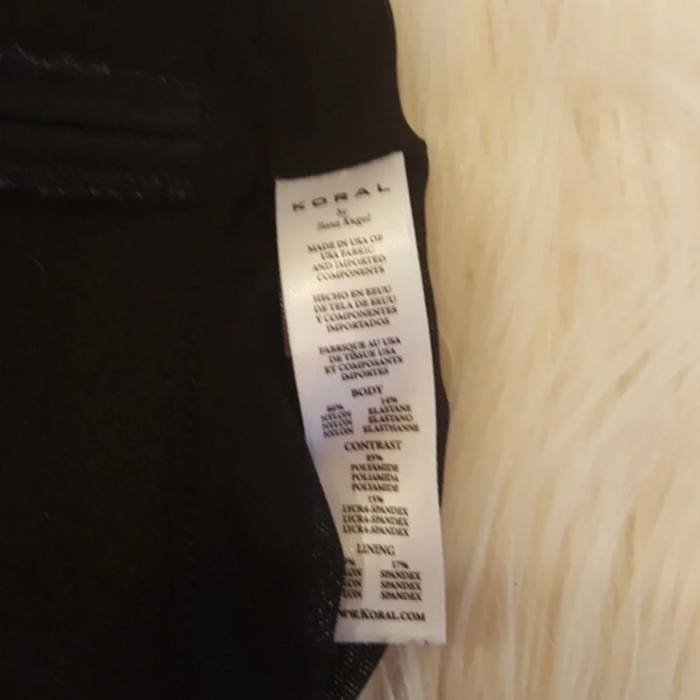 NWOT  BLACK KORAL‎ TRIFECTA VERSATALITY  SPORTS BRA